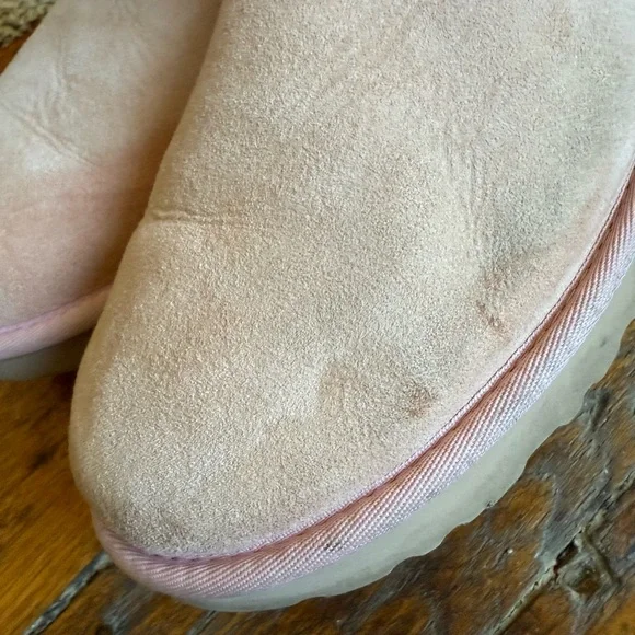 Pink Ugg boots - Picture 5 of 11
